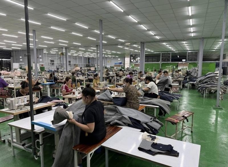 AT Garment Factory Vietnam - factory floor production line