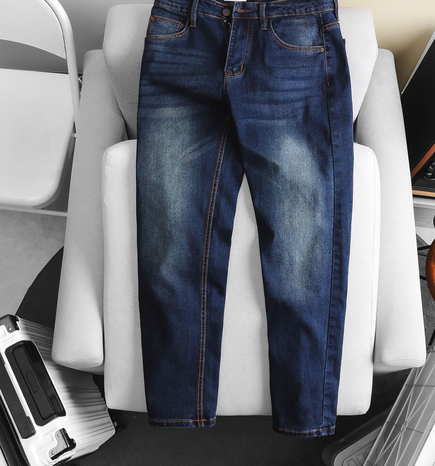 Jeans &mdash; Navy